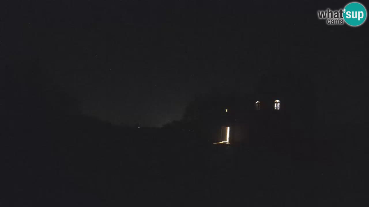 Višnjan Observatory Webcam: Gaze into the Cosmos from Istria, Croatia