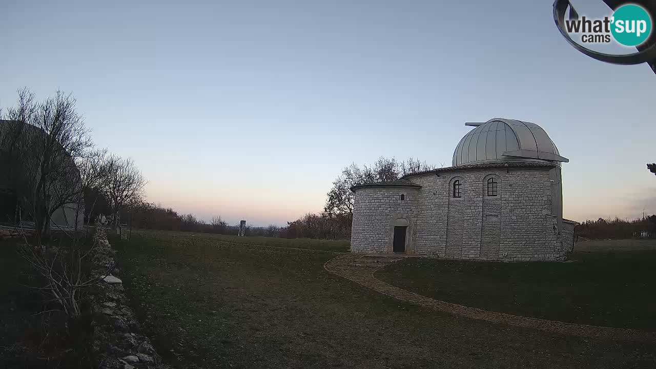 Webcam del Observatorio de Višnjan: Contempla el cosmos desde Istria, Croacia
