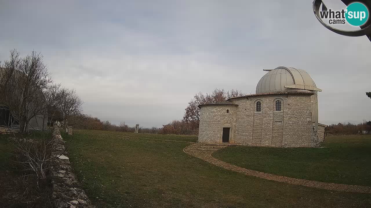 Webcam de l’Observatoire de Višnjan: Plongez dans le cosmos depuis l’Istrie, Croatie