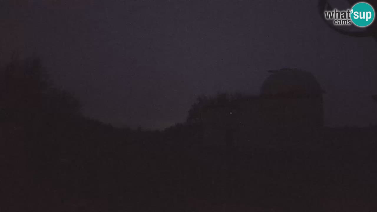 Webcam de l’Observatoire de Višnjan: Plongez dans le cosmos depuis l’Istrie, Croatie