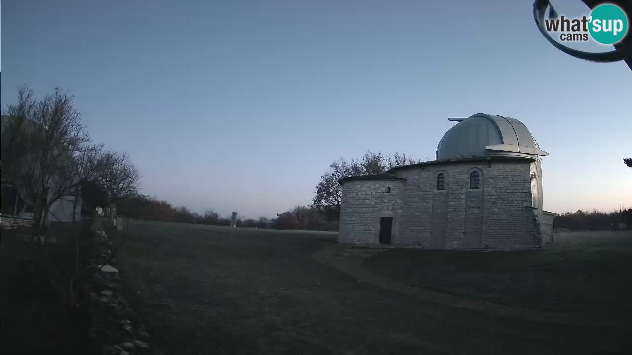 Webcam de l’Observatoire de Višnjan: Plongez dans le cosmos depuis l’Istrie, Croatie