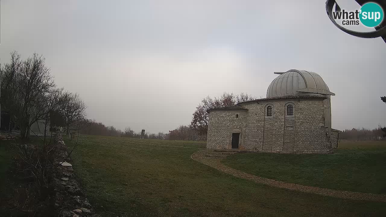 Višnjan Observatory Webcam: Gaze into the Cosmos from Istria, Croatia