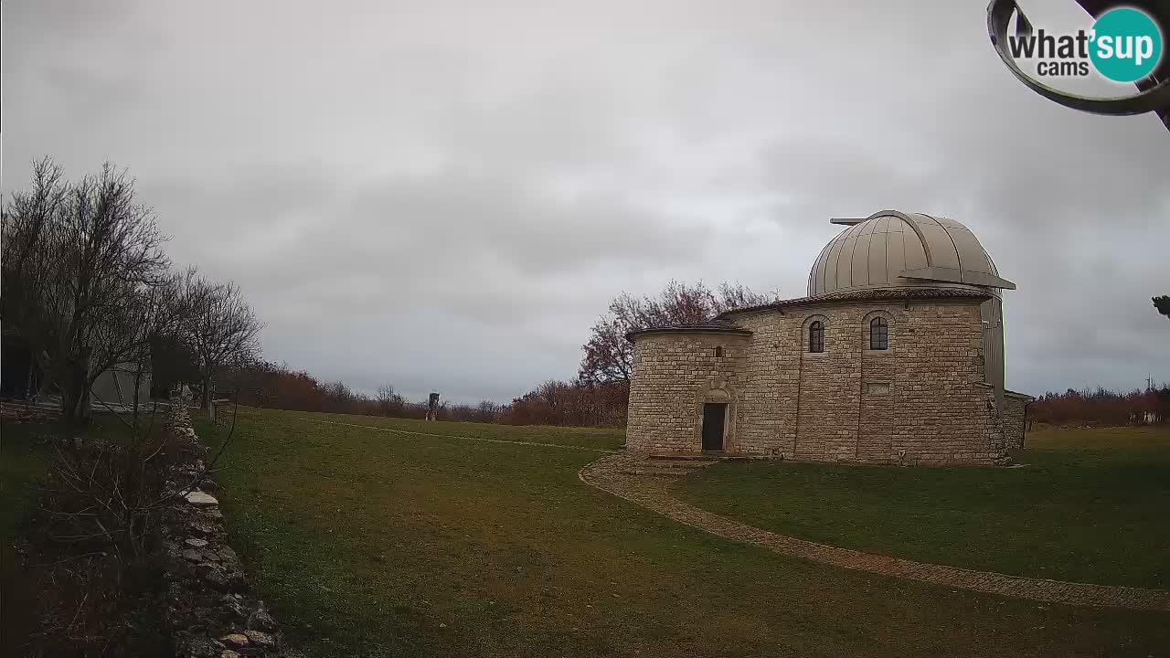 Višnjan Observatory Webcam: Gaze into the Cosmos from Istria, Croatia