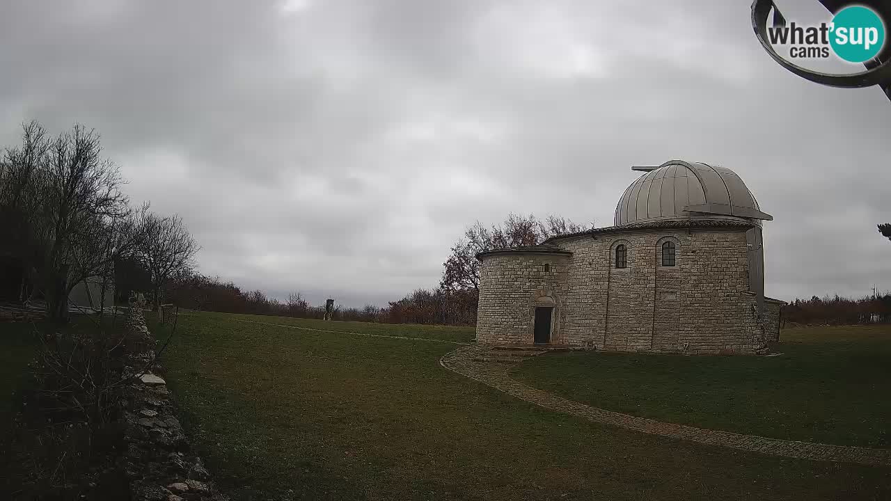Webcam de l’Observatoire de Višnjan: Plongez dans le cosmos depuis l’Istrie, Croatie