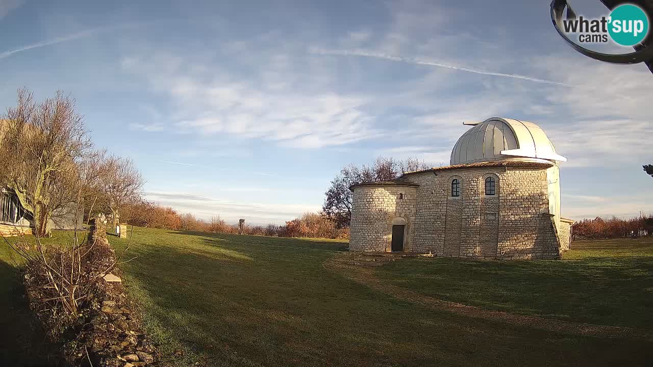 Webcam de l’Observatoire de Višnjan: Plongez dans le cosmos depuis l’Istrie, Croatie