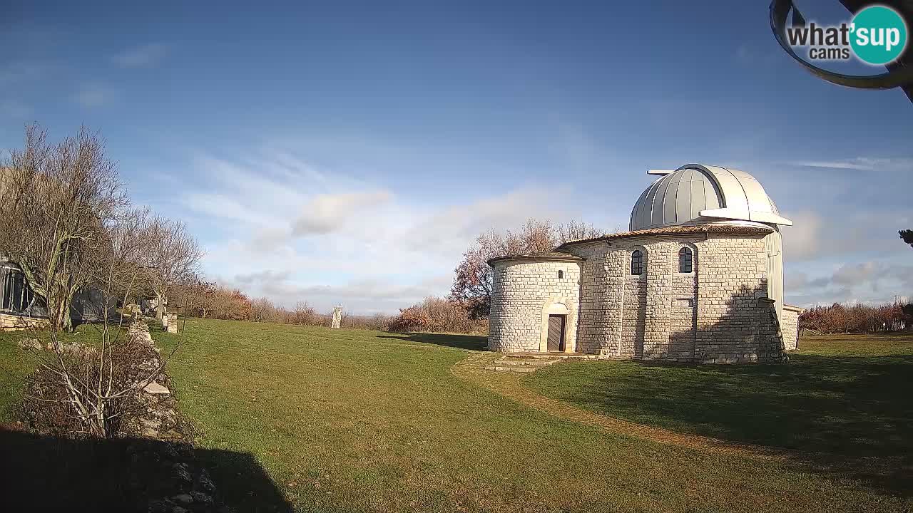 Webcam de l’Observatoire de Višnjan: Plongez dans le cosmos depuis l’Istrie, Croatie