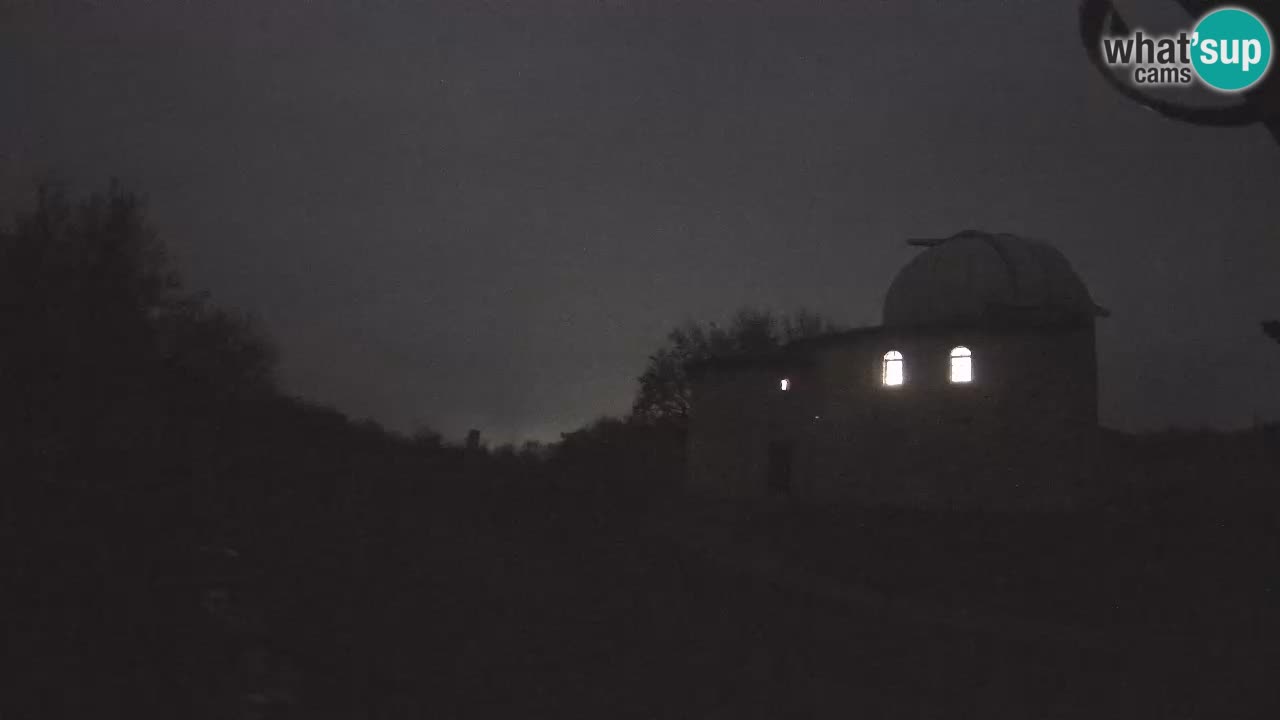 Webcam del Observatorio de Višnjan: Contempla el cosmos desde Istria, Croacia
