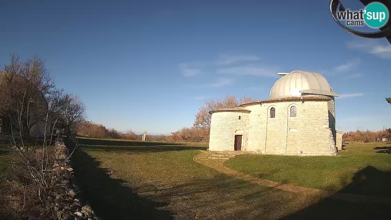 Webcam de l’Observatoire de Višnjan: Plongez dans le cosmos depuis l’Istrie, Croatie