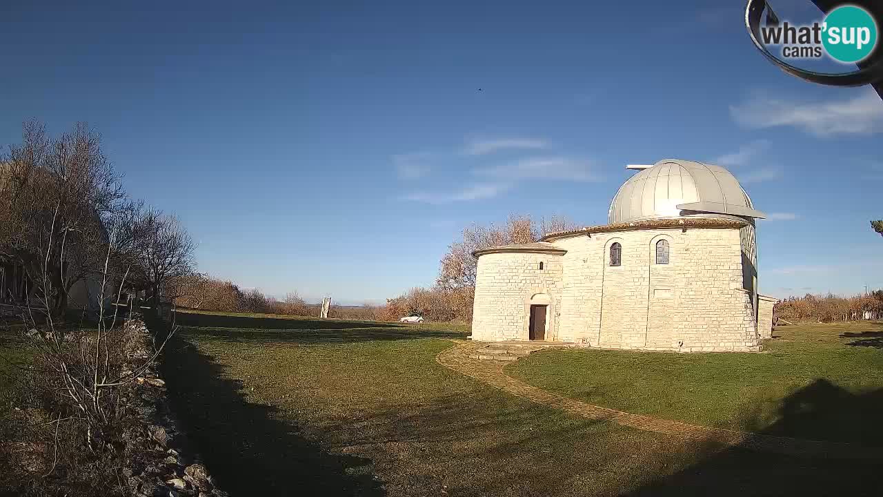 Višnjan Observatory Webcam: Gaze into the Cosmos from Istria, Croatia