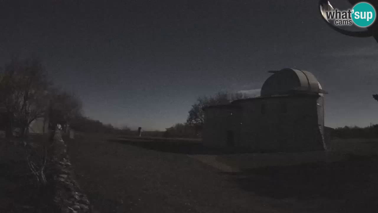 Višnjan Observatory Webcam: Gaze into the Cosmos from Istria, Croatia