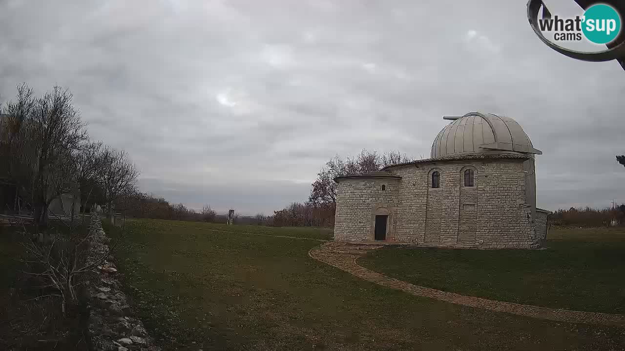 Webcam de l’Observatoire de Višnjan: Plongez dans le cosmos depuis l’Istrie, Croatie