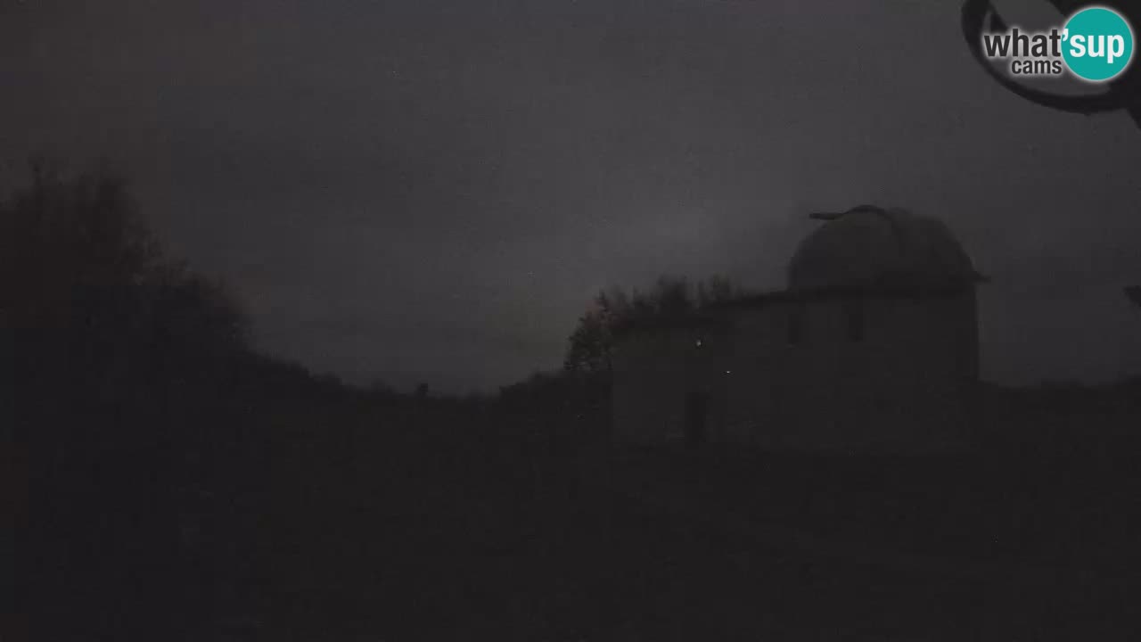 Višnjan Observatory Webcam: Gaze into the Cosmos from Istria, Croatia