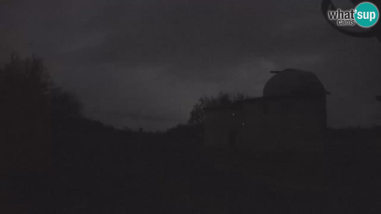 Webcam de l’Observatoire de Višnjan: Plongez dans le cosmos depuis l’Istrie, Croatie