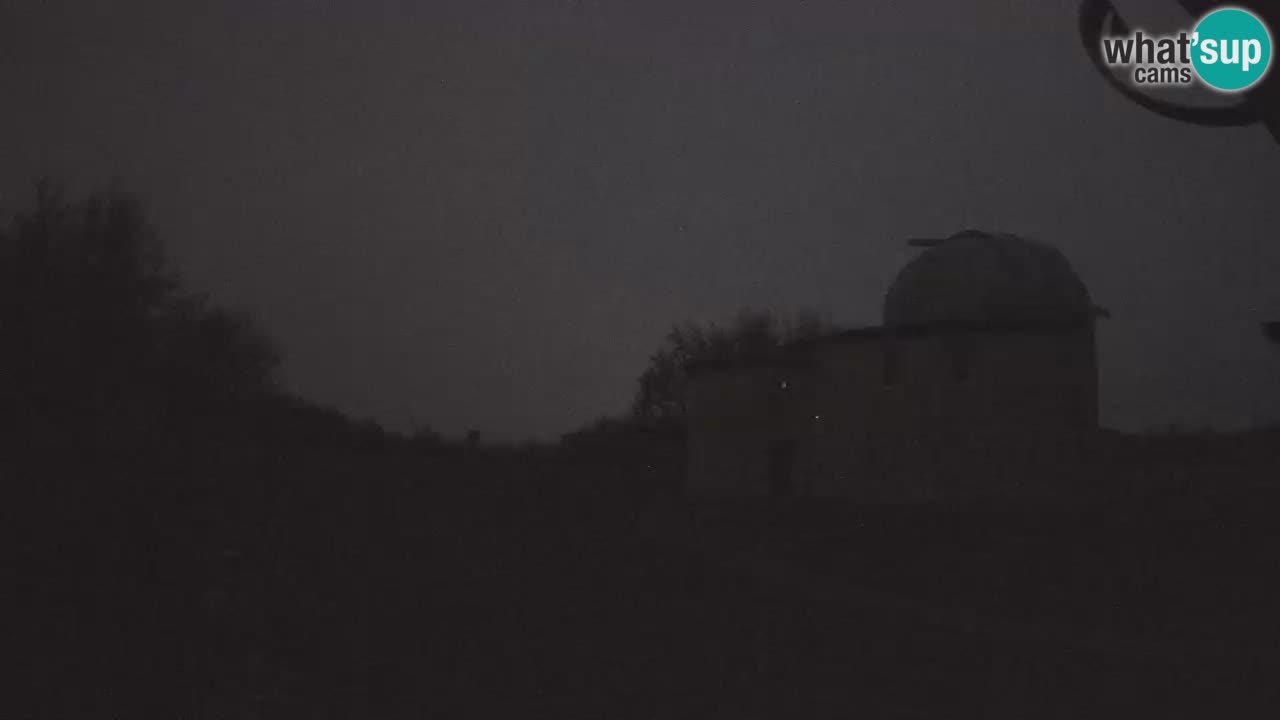Višnjan Observatory Webcam: Gaze into the Cosmos from Istria, Croatia