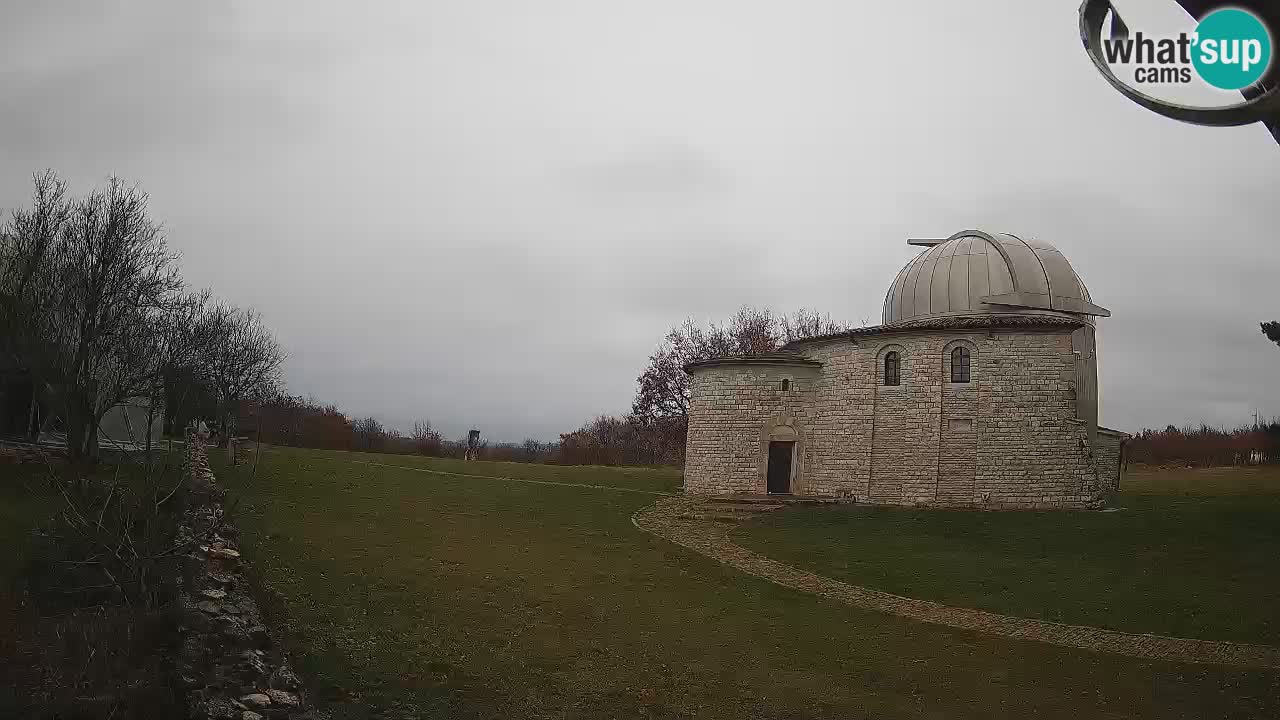 Višnjan Observatory Webcam: Gaze into the Cosmos from Istria, Croatia