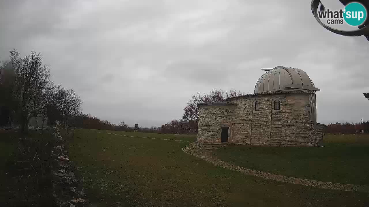 Webcam de l’Observatoire de Višnjan: Plongez dans le cosmos depuis l’Istrie, Croatie