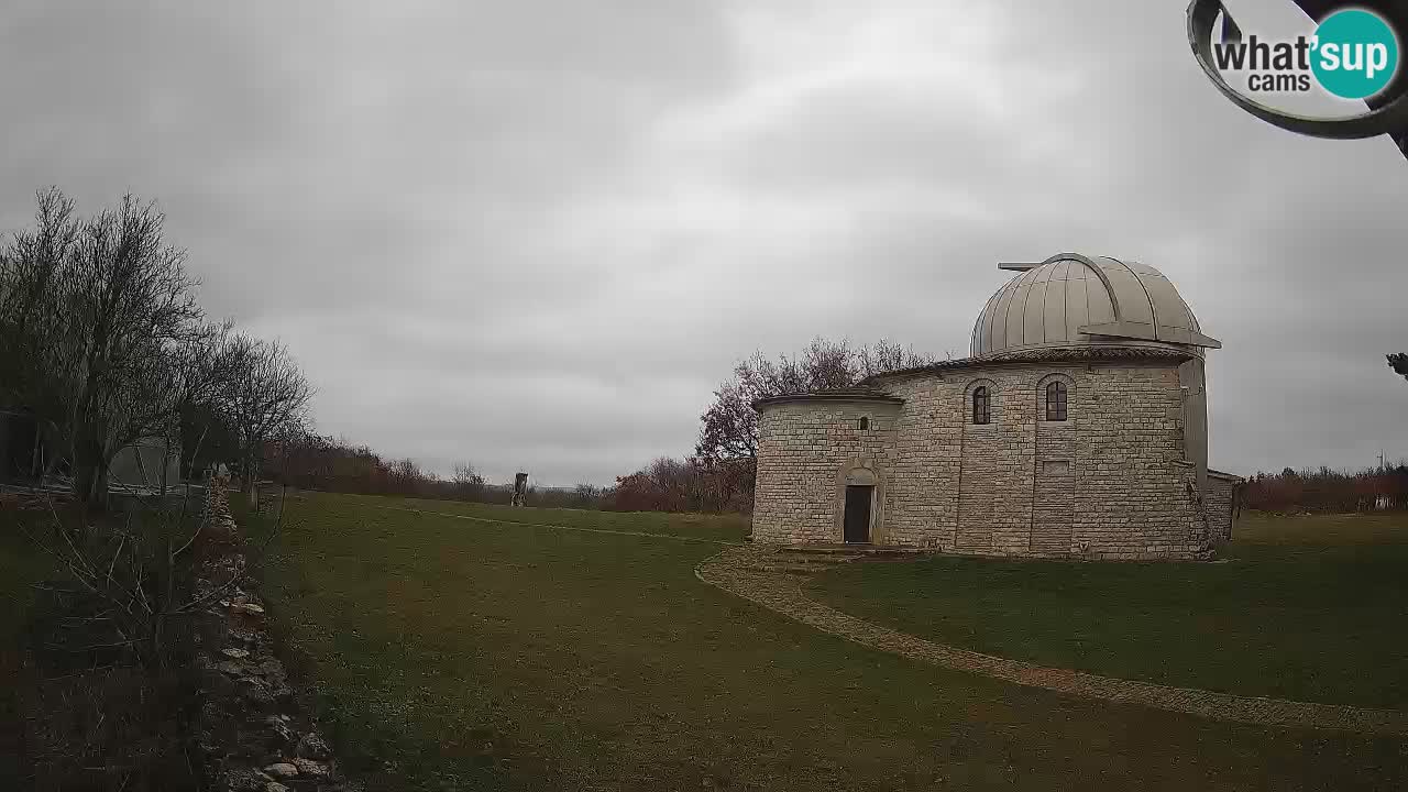 Višnjan Observatory Webcam: Gaze into the Cosmos from Istria, Croatia