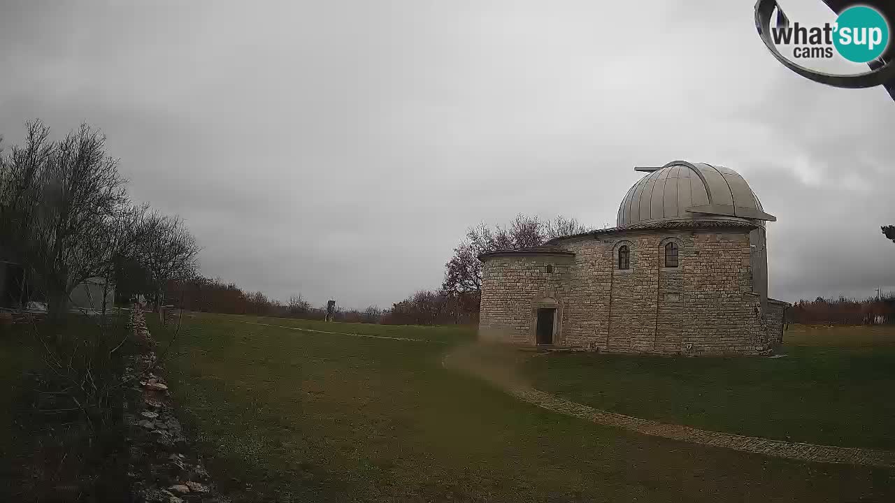 Webcam de l’Observatoire de Višnjan: Plongez dans le cosmos depuis l’Istrie, Croatie