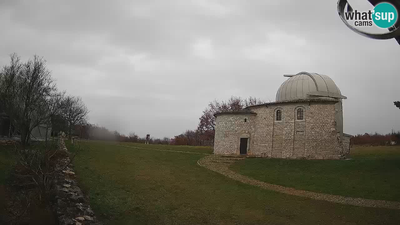 Webcam de l’Observatoire de Višnjan: Plongez dans le cosmos depuis l’Istrie, Croatie