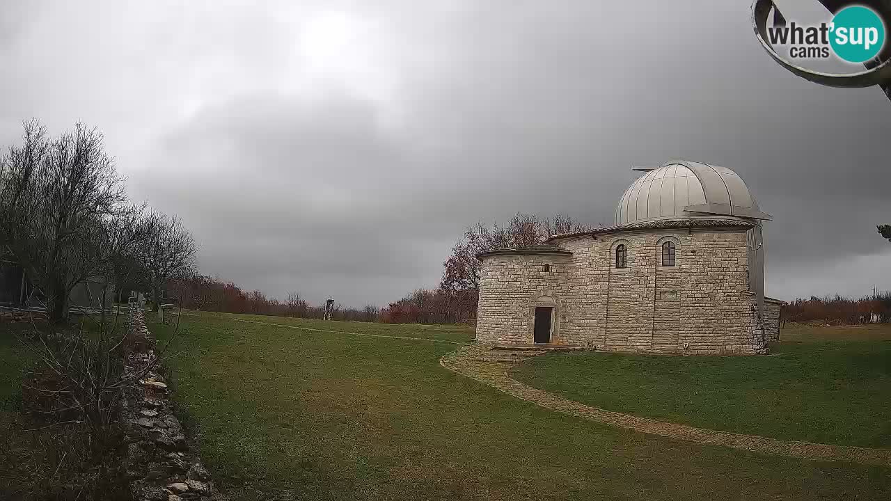 Višnjanska observatorijska spletna kamera: Opazujte vesolje iz Istre, Hrvaška