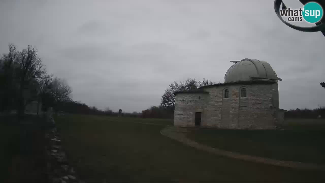 Višnjanska opservatorijska web kamera: Zavirite u svemir s poluotoka Istre, Hrvatska