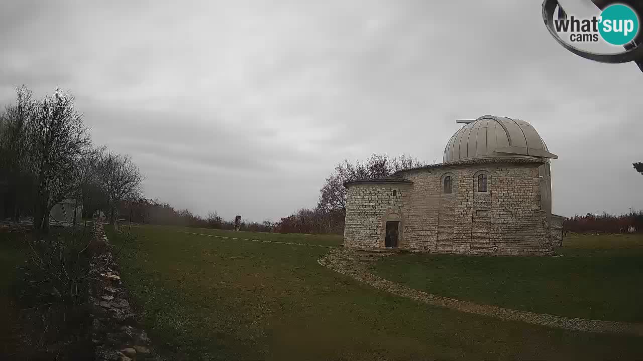 Webcam de l’Observatoire de Višnjan: Plongez dans le cosmos depuis l’Istrie, Croatie