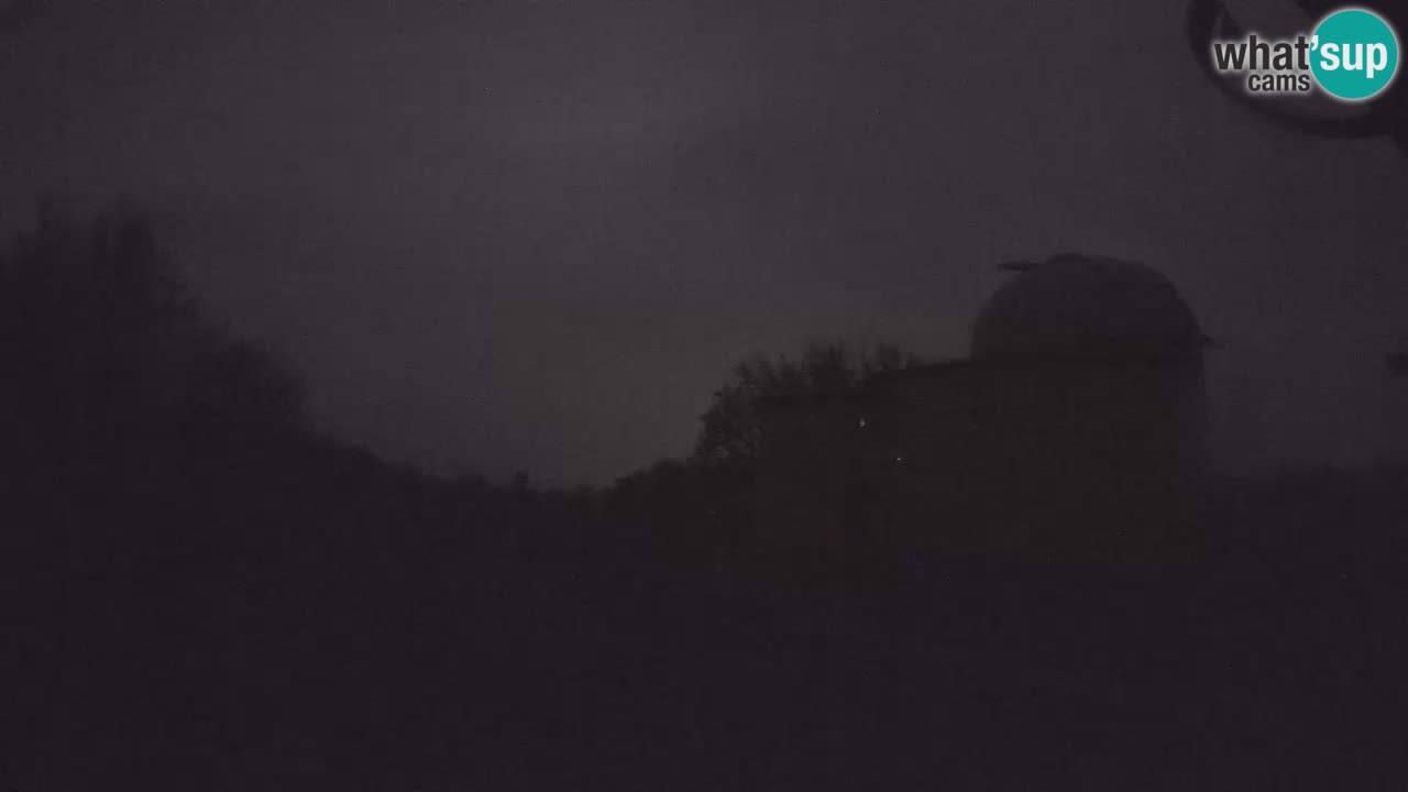 Višnjanska opservatorijska web kamera: Zavirite u svemir s poluotoka Istre, Hrvatska