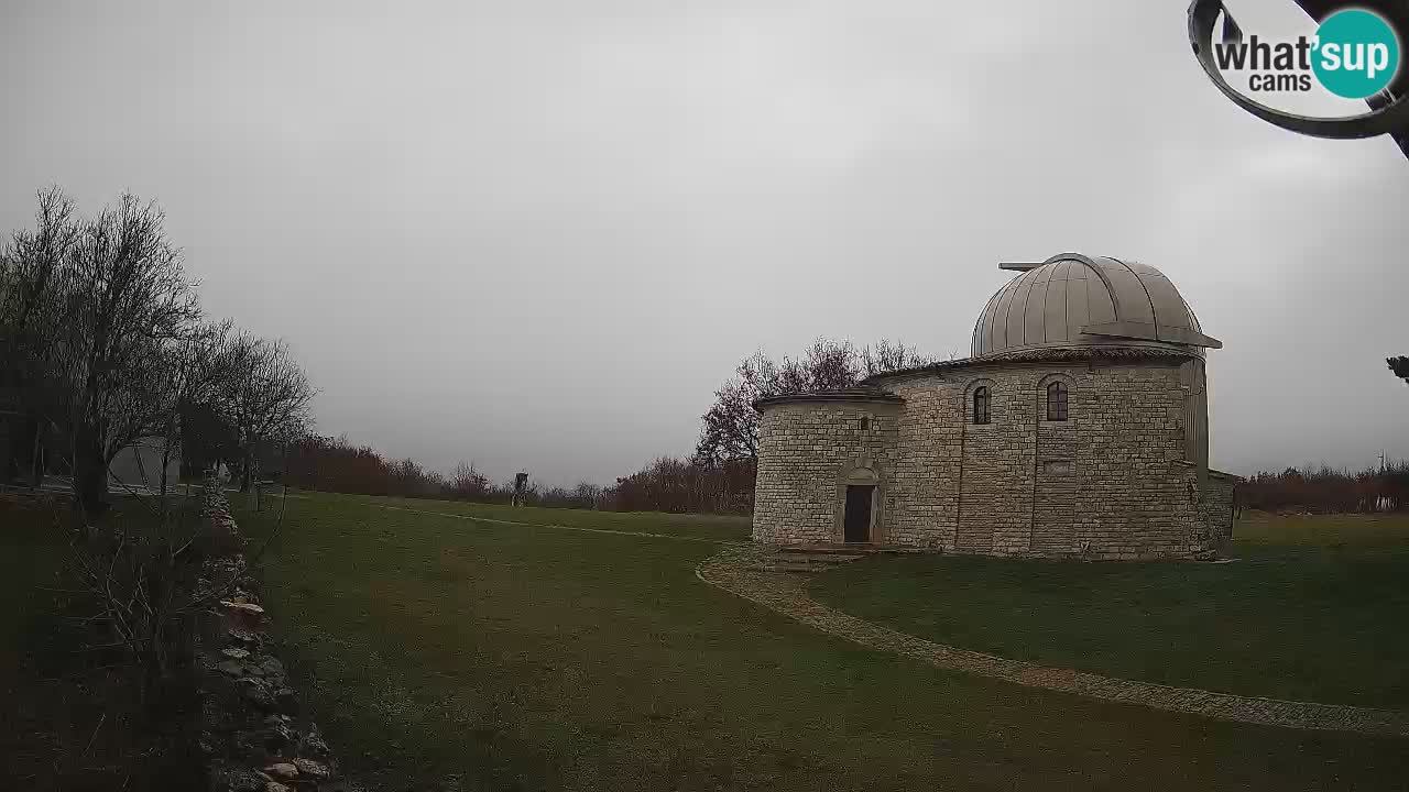 Višnjan Observatory Webcam: Gaze into the Cosmos from Istria, Croatia