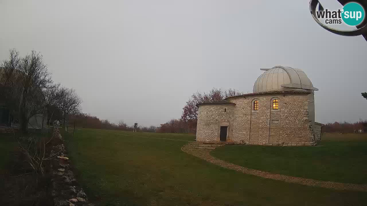 Webcam del Observatorio de Višnjan: Contempla el cosmos desde Istria, Croacia
