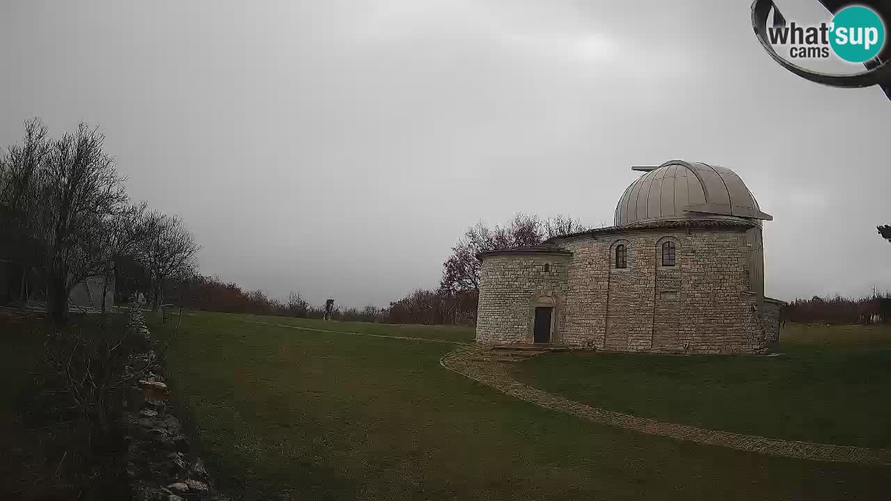 Višnjan Observatory Webcam: Gaze into the Cosmos from Istria, Croatia
