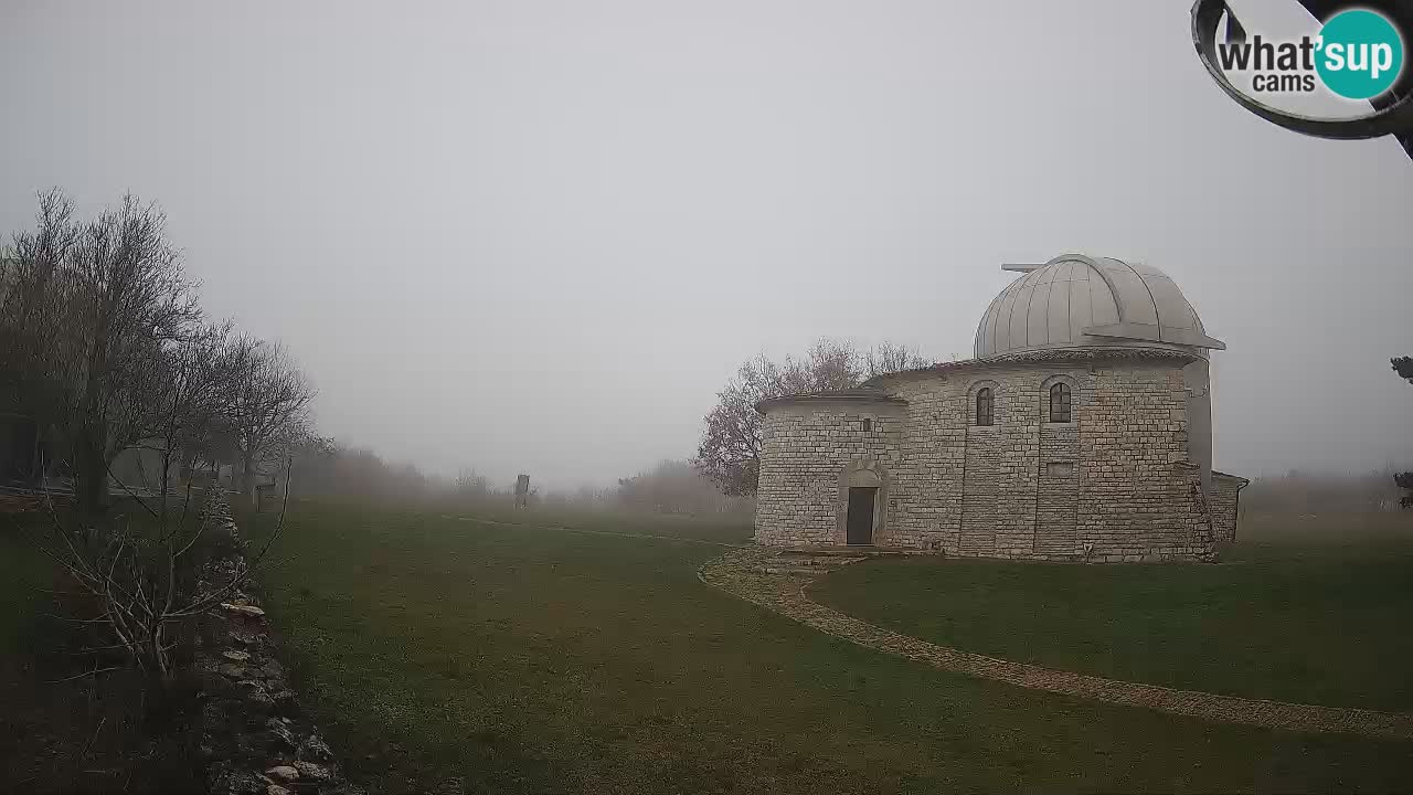 Višnjanska opservatorijska web kamera: Zavirite u svemir s poluotoka Istre, Hrvatska