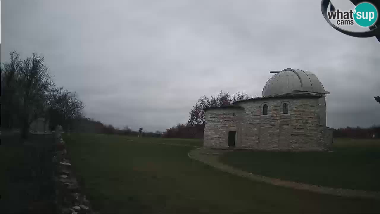 Višnjan Observatory Webcam: Gaze into the Cosmos from Istria, Croatia