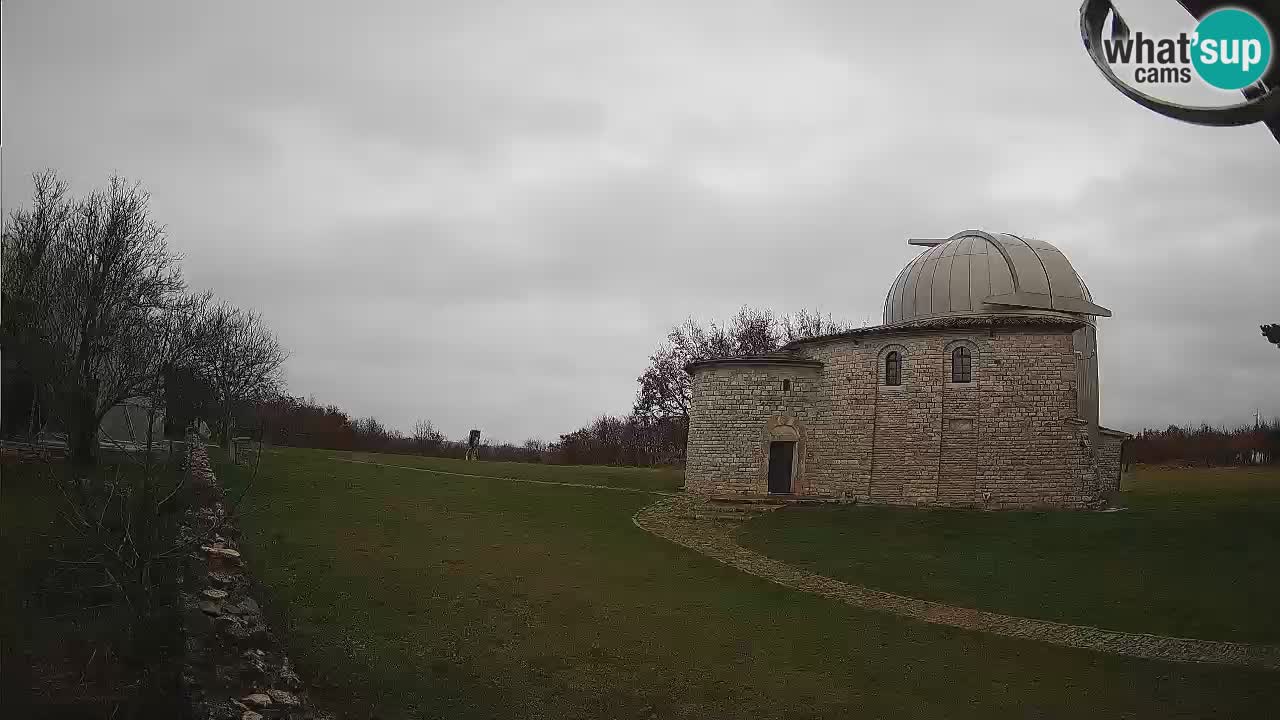Webcam de l’Observatoire de Višnjan: Plongez dans le cosmos depuis l’Istrie, Croatie