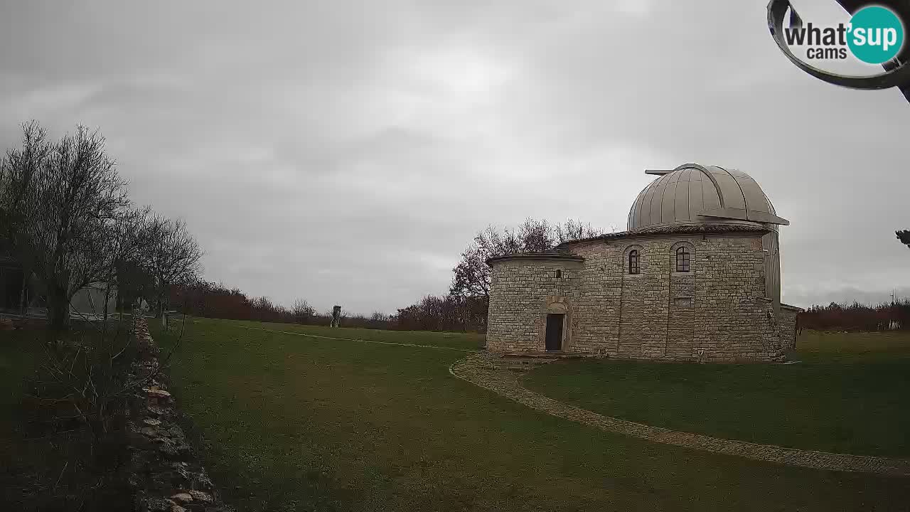Višnjanska opservatorijska web kamera: Zavirite u svemir s poluotoka Istre, Hrvatska