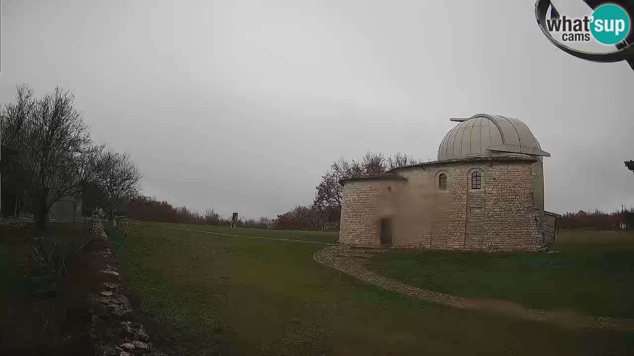 Webcam de l’Observatoire de Višnjan: Plongez dans le cosmos depuis l’Istrie, Croatie
