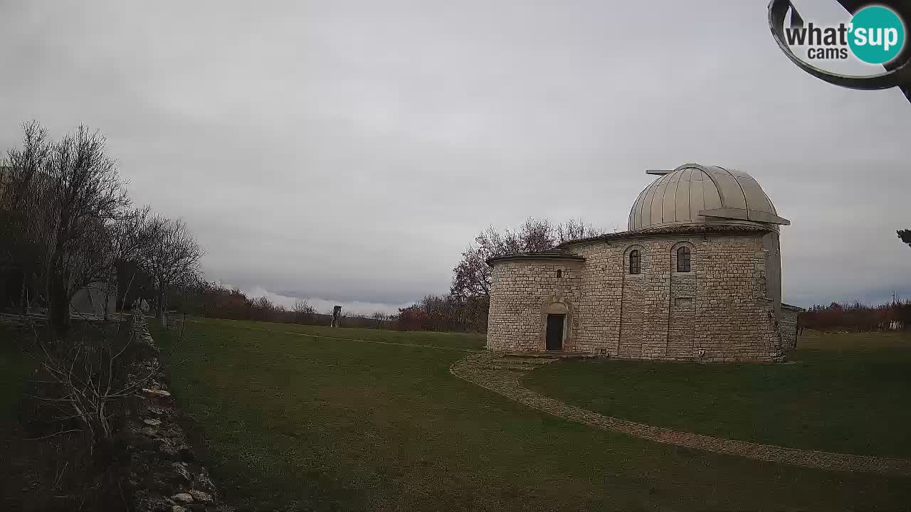 Višnjan Observatory Webcam: Gaze into the Cosmos from Istria, Croatia