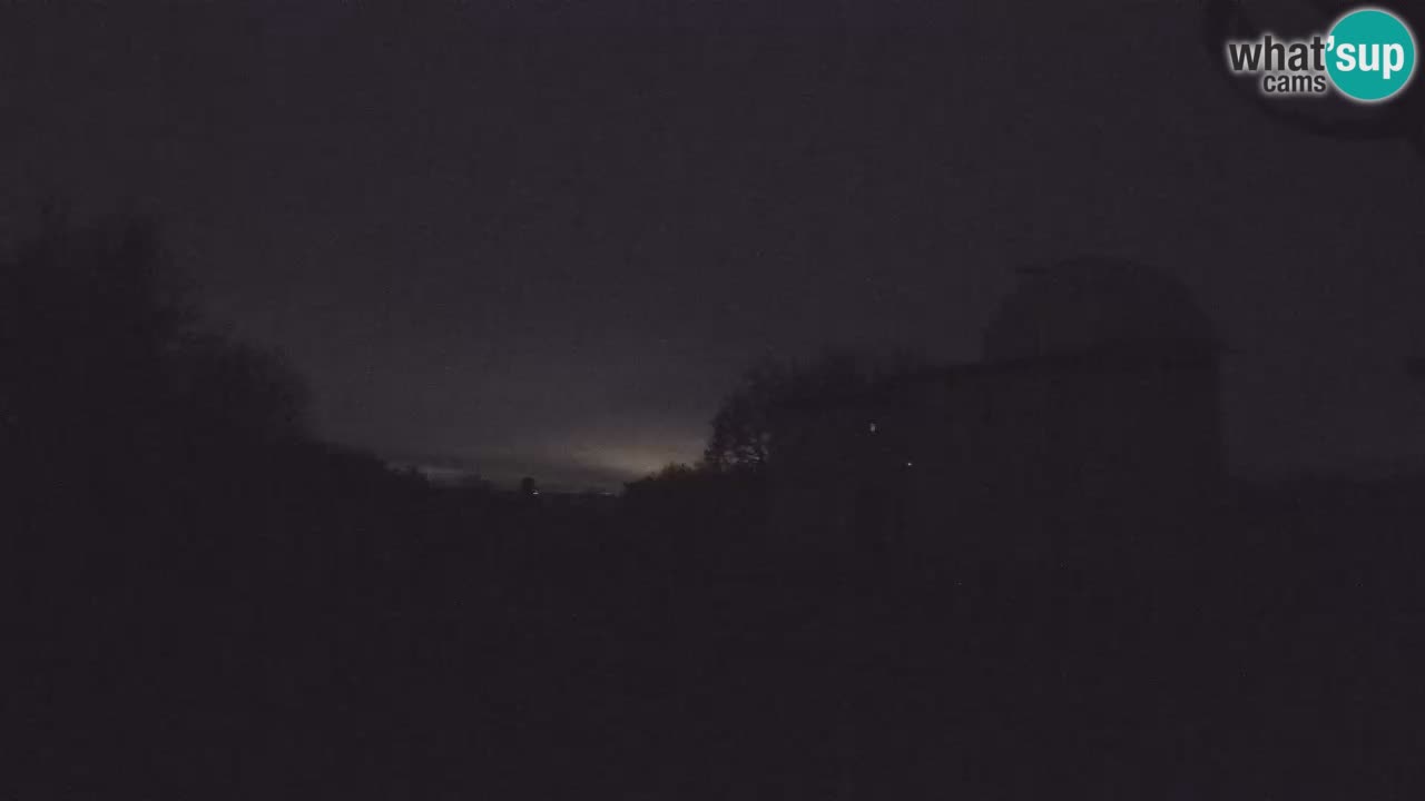 Webcam del Observatorio de Višnjan: Contempla el cosmos desde Istria, Croacia