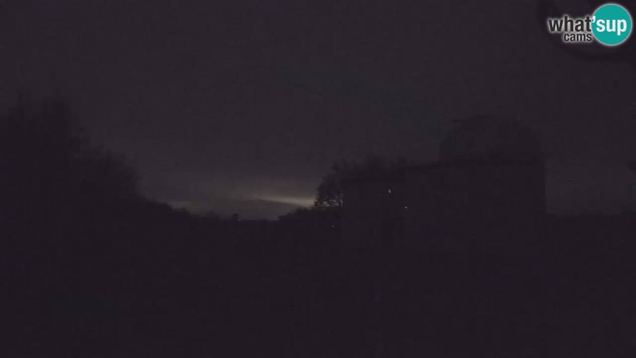 Webcam de l’Observatoire de Višnjan: Plongez dans le cosmos depuis l’Istrie, Croatie