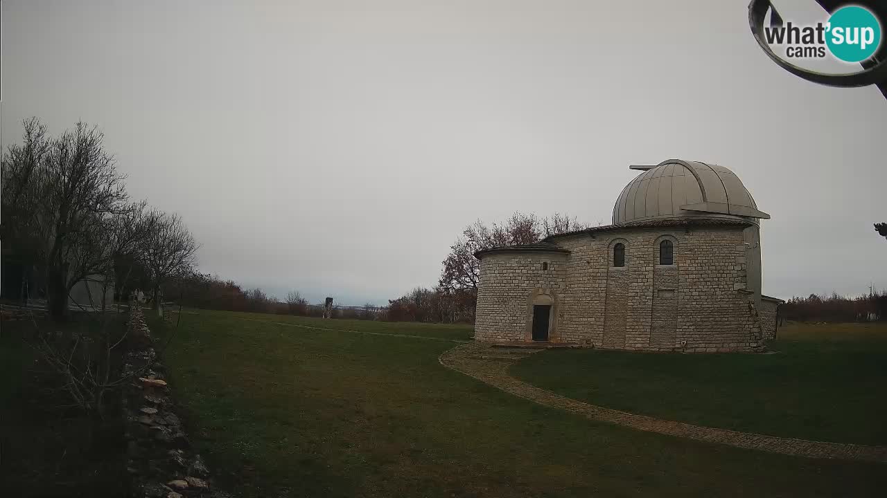 Višnjanska observatorijska spletna kamera: Opazujte vesolje iz Istre, Hrvaška