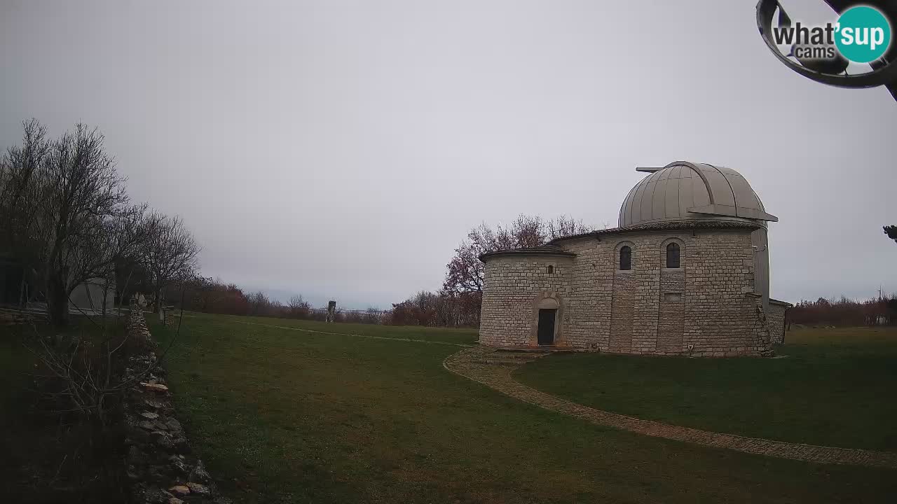 Višnjan Observatory Webcam: Gaze into the Cosmos from Istria, Croatia