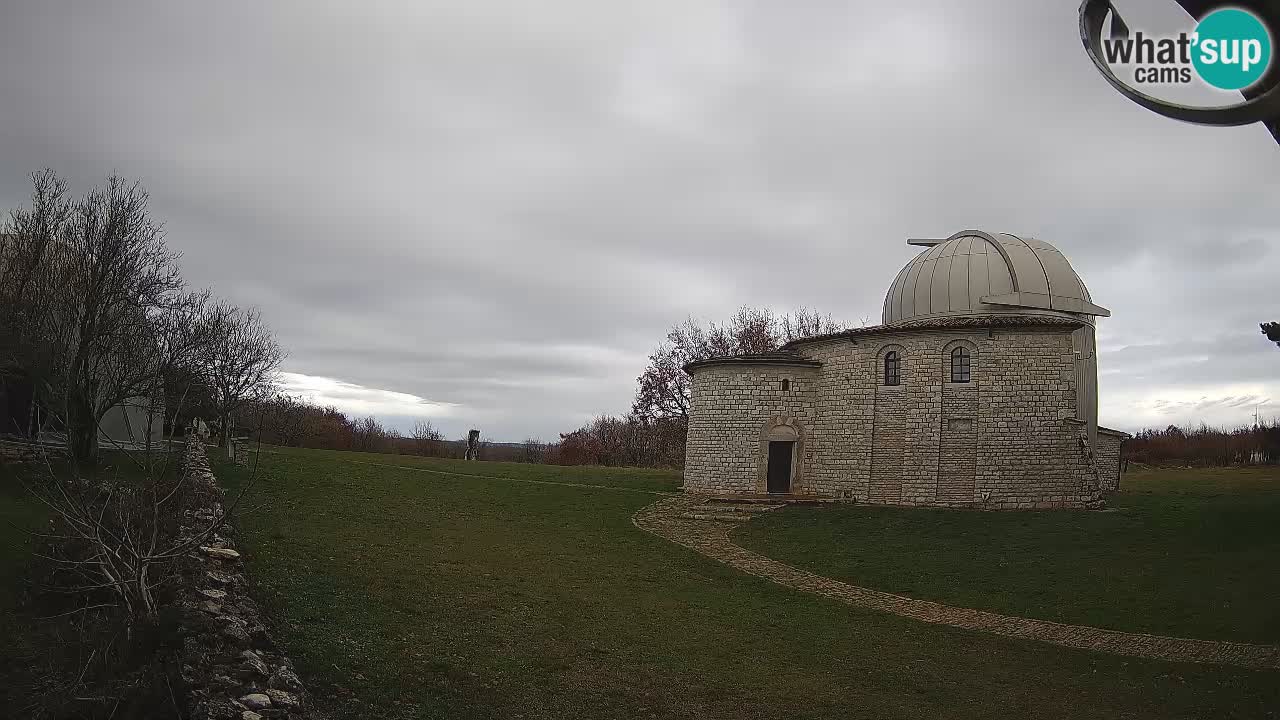 Višnjan Observatory Webcam: Gaze into the Cosmos from Istria, Croatia