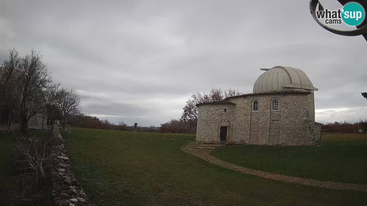 Webcam de l’Observatoire de Višnjan: Plongez dans le cosmos depuis l’Istrie, Croatie