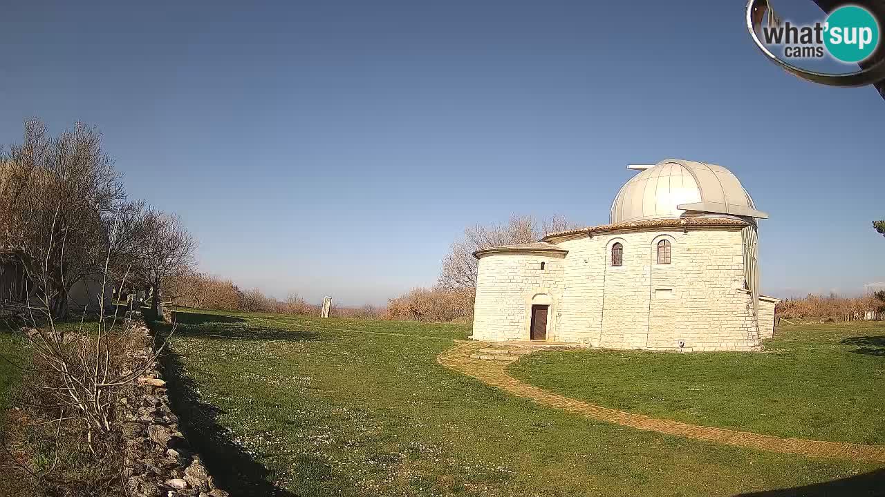 Višnjanska observatorijska spletna kamera: Opazujte vesolje iz Istre, Hrvaška