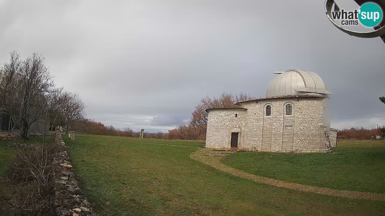 Višnjan Observatory Webcam: Gaze into the Cosmos from Istria, Croatia