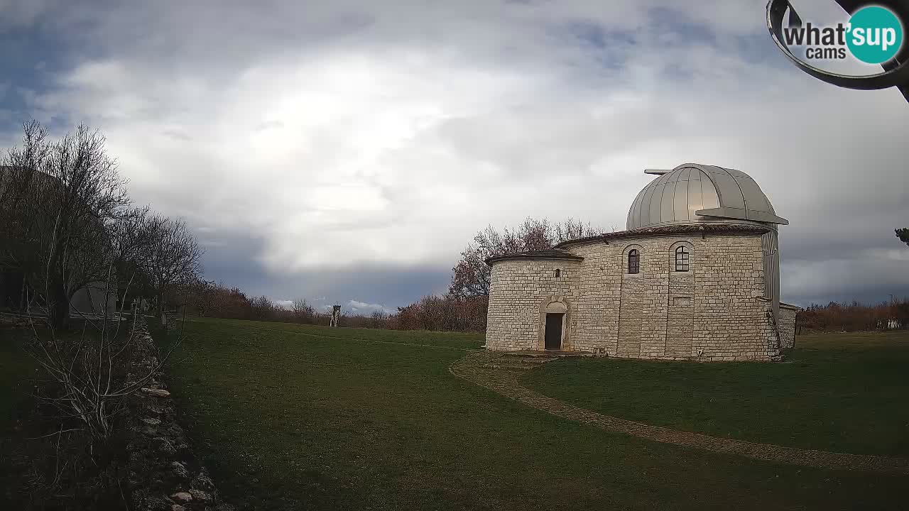 Webcam del Observatorio de Višnjan: Contempla el cosmos desde Istria, Croacia