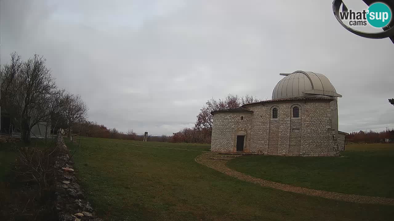 Webcam de l’Observatoire de Višnjan: Plongez dans le cosmos depuis l’Istrie, Croatie