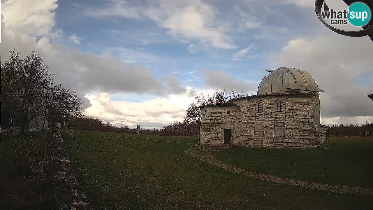 Višnjanska opservatorijska web kamera: Zavirite u svemir s poluotoka Istre, Hrvatska
