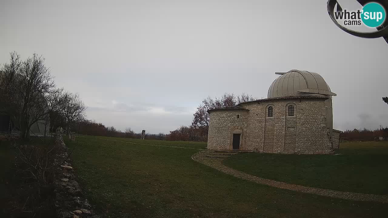 Višnjanska opservatorijska web kamera: Zavirite u svemir s poluotoka Istre, Hrvatska