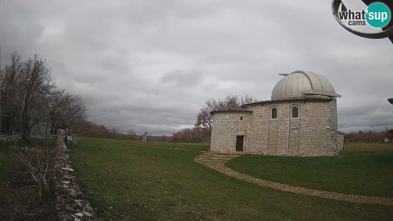 Višnjan Observatory Webcam: Gaze into the Cosmos from Istria, Croatia