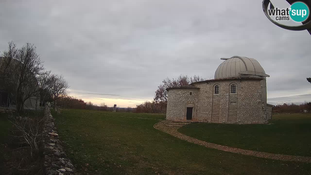Višnjan Observatory Webcam: Gaze into the Cosmos from Istria, Croatia